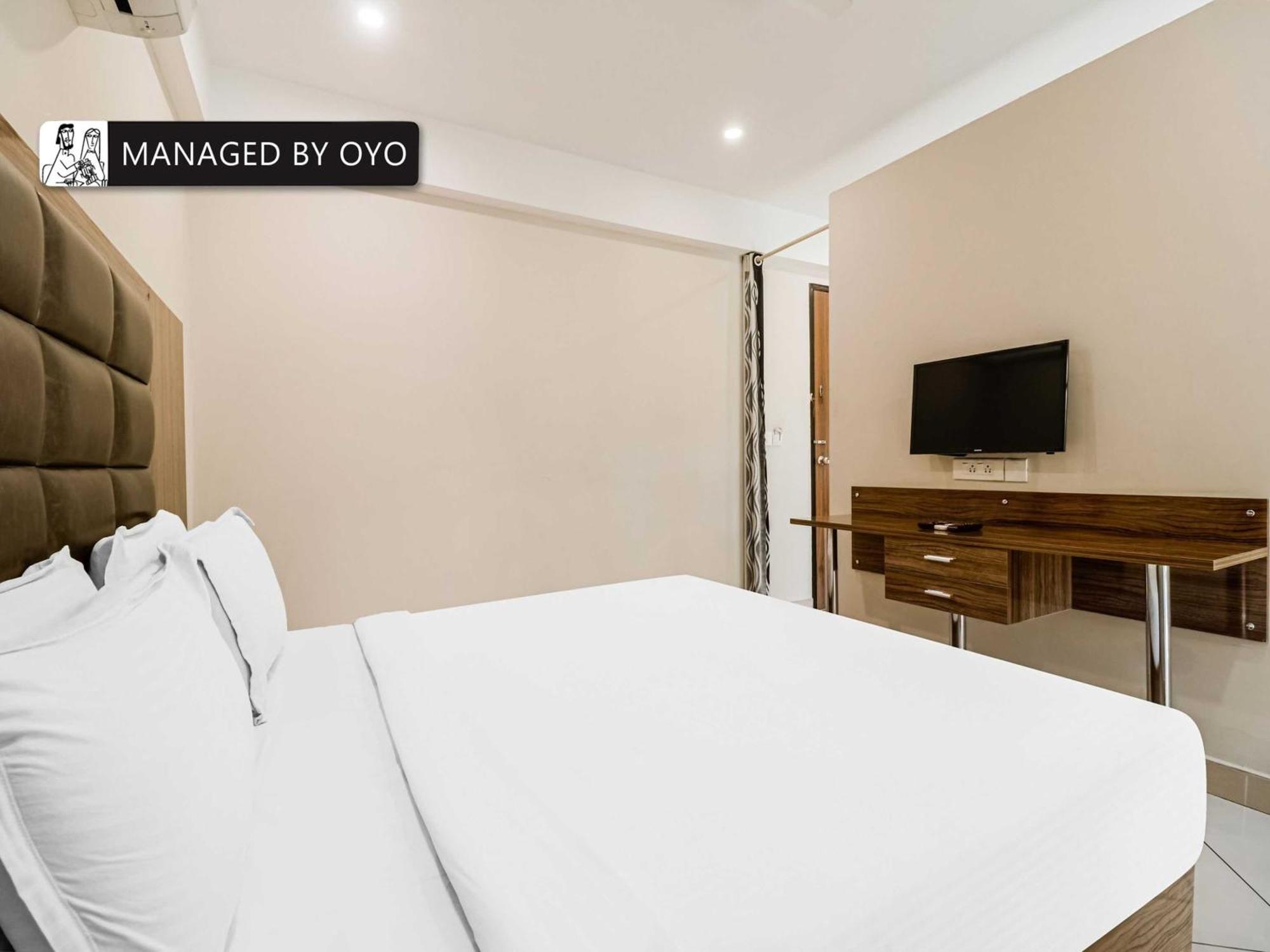 Super Townhouse Edassery Resort Kattappana Exterior photo