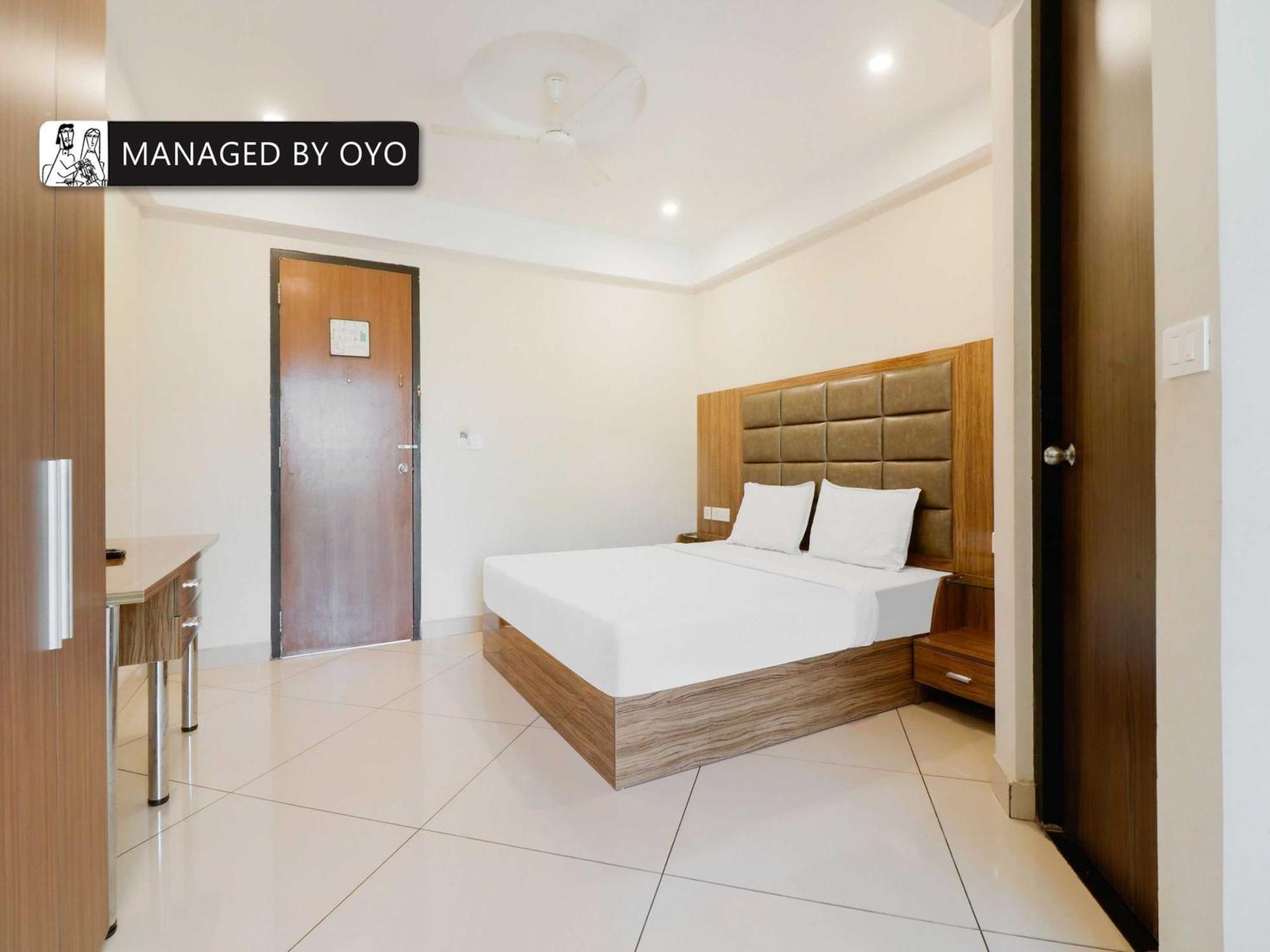 Super Townhouse Edassery Resort Kattappana Exterior photo